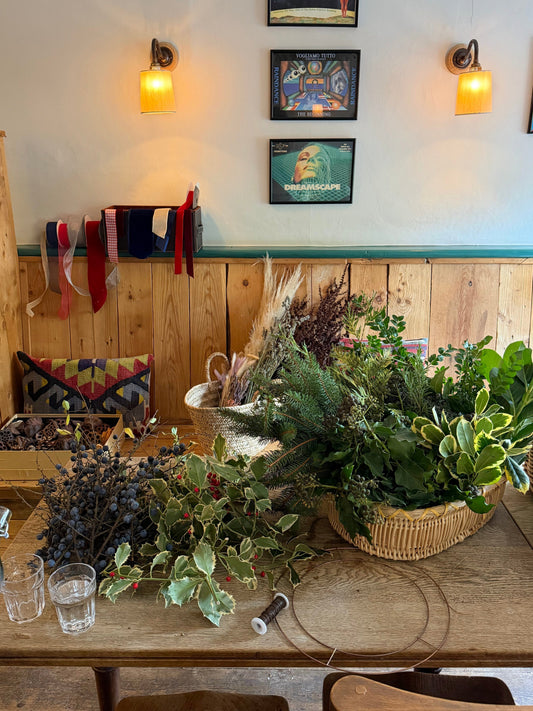 Top 5 Tips for Making a Christmas Wreath